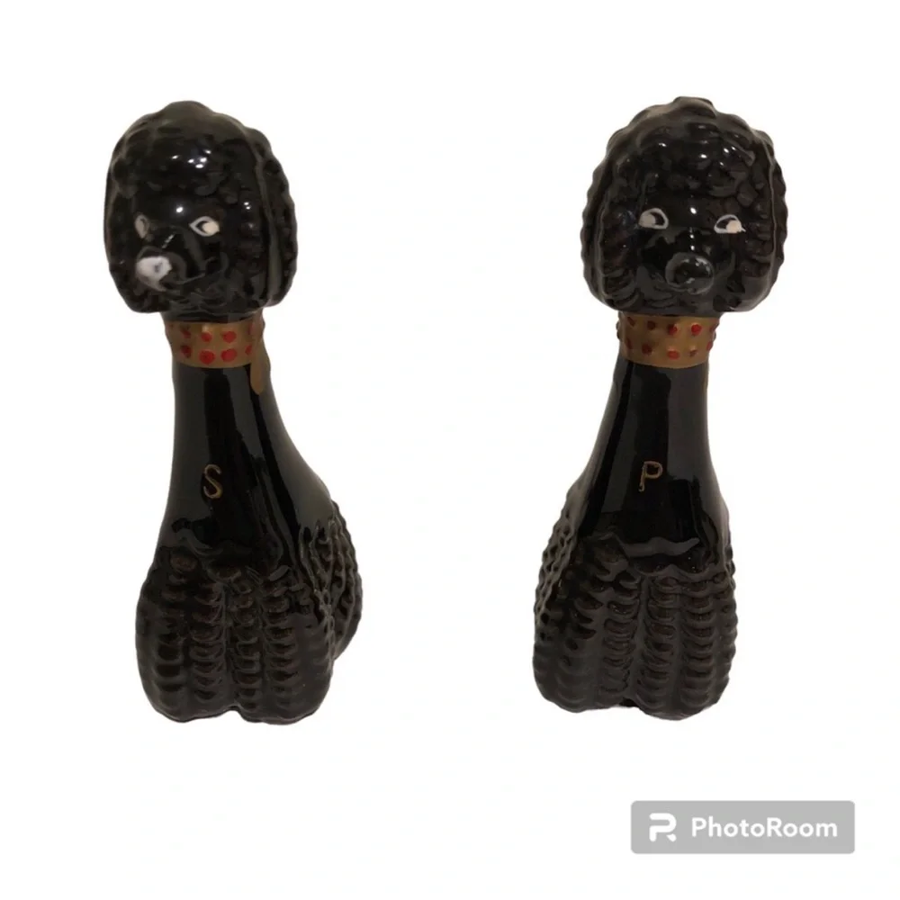 Vintage Unique Black Poodle Dog Salt and Pepper Shakers Grannycore Collectible